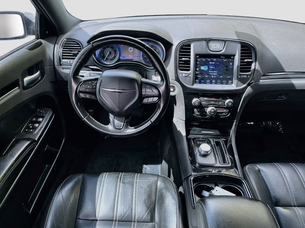 Used 2021 White Chrysler S image 23