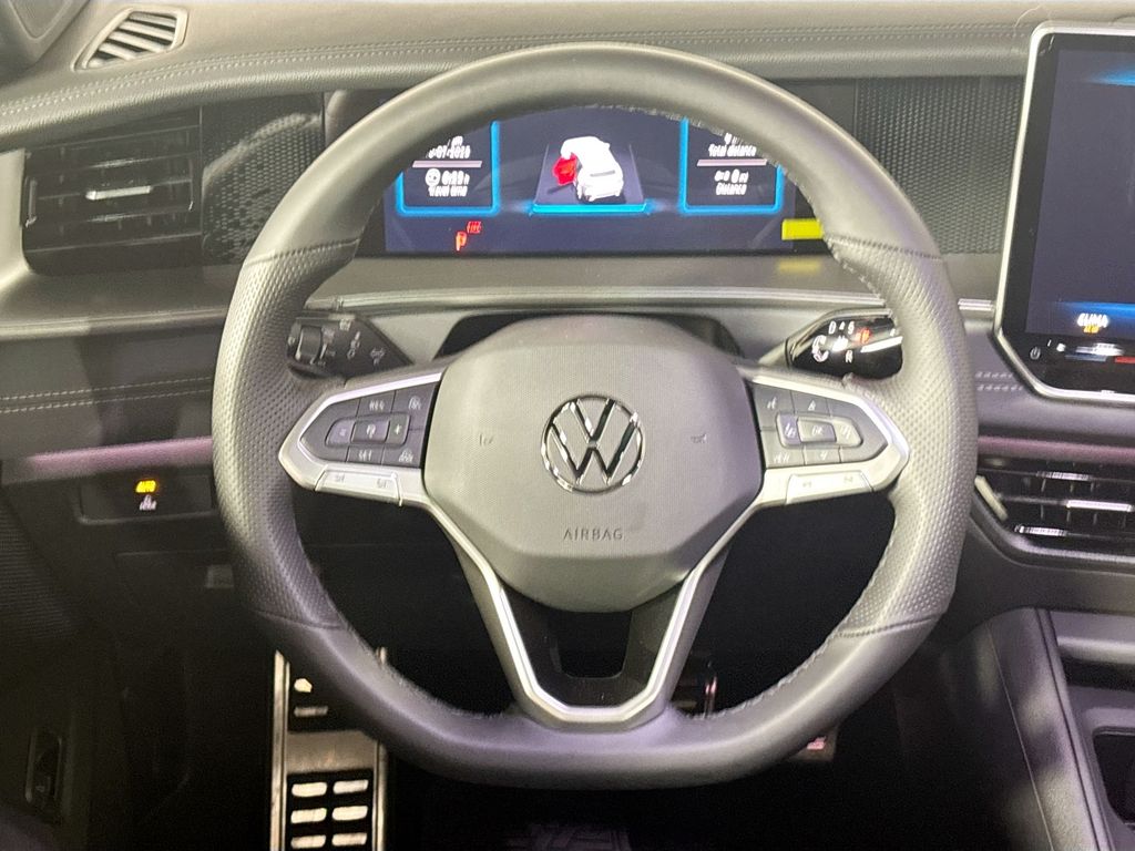 2025 Volkswagen Tiguan 2.0T SE R-Line Black