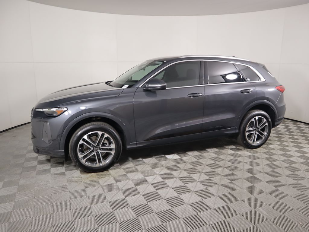 Thumbnail: 2025 Audi Q5 - 9