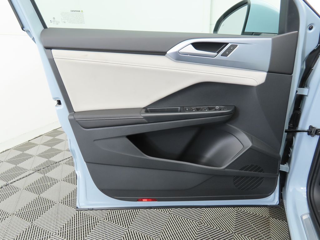 Thumbnail: 2026 Volkswagen Taos - 24