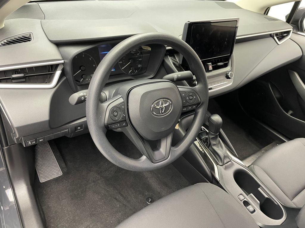 2025 Toyota Corolla LE 11