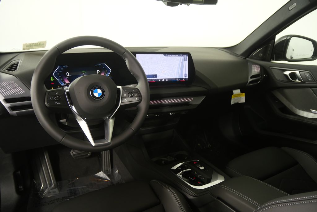 Thumbnail: 2026 BMW 2 Series - 17