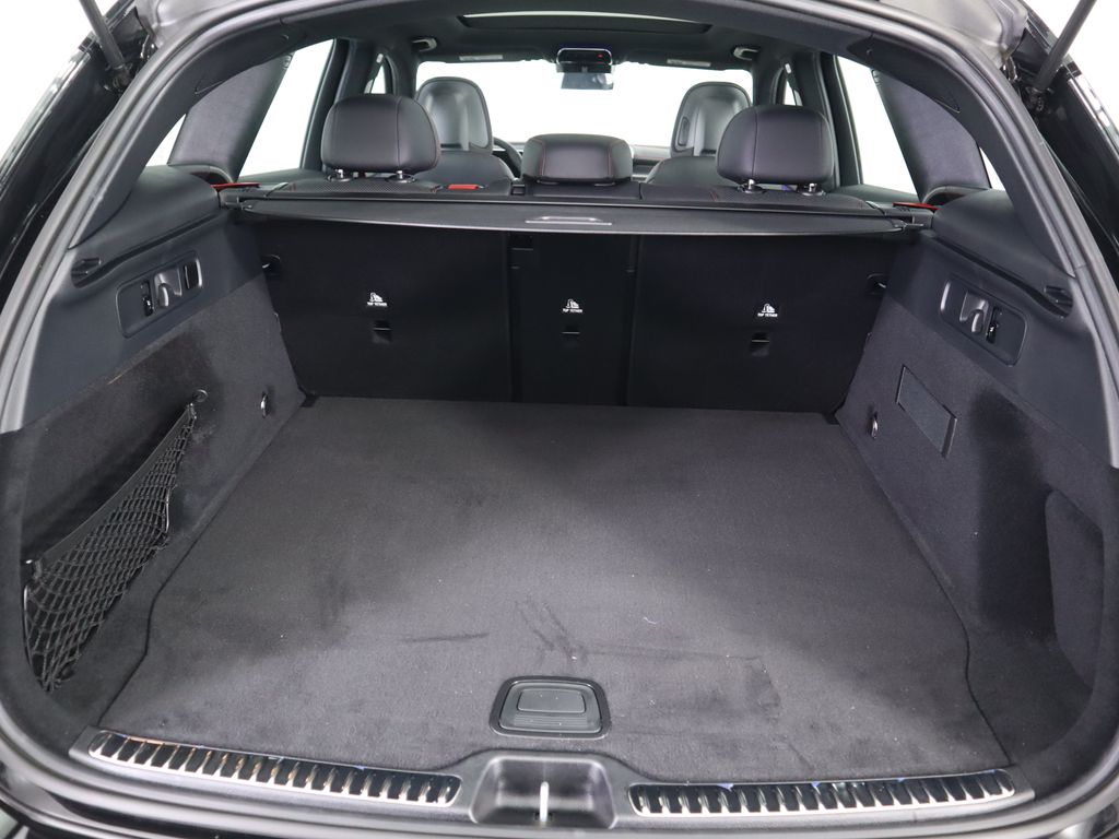 Thumbnail: 2025 Mercedes-Benz GLC - 30