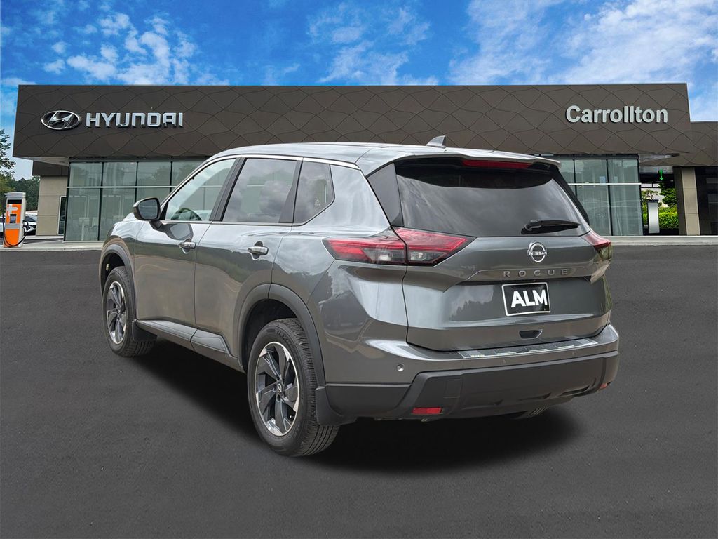 Used 2026 Gray Nissan SV image 7