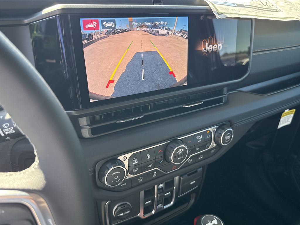 2026 Jeep Wrangler Sahara Gray at River Oaks CDJR