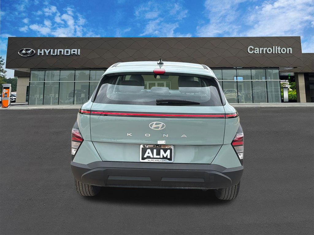 New 2026 Green Hyundai SE image 7