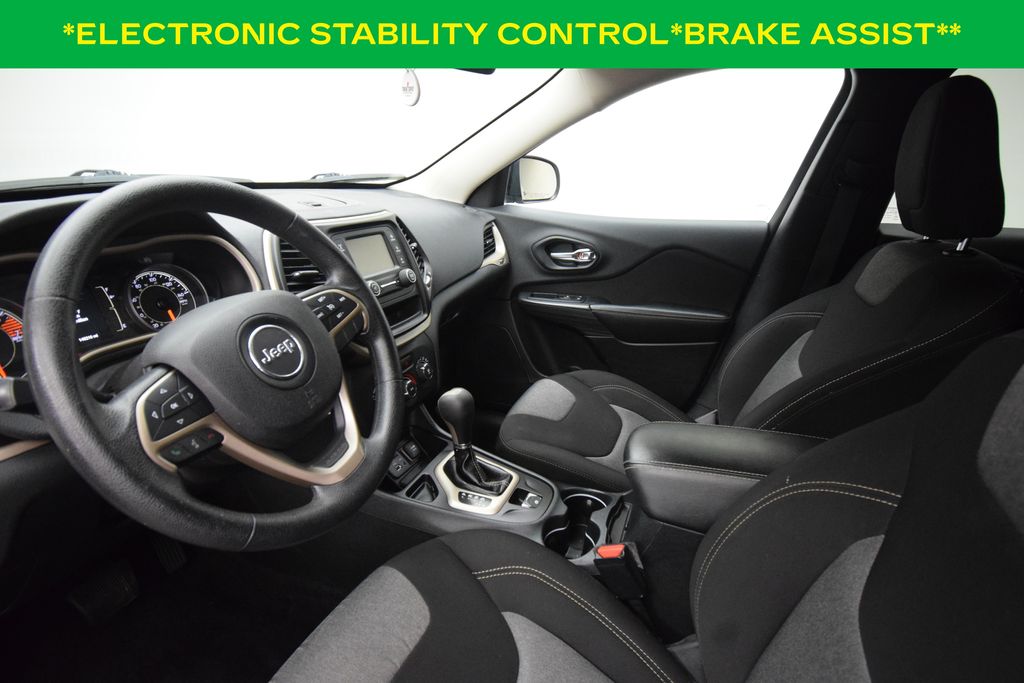 used 2016 Jeep Cherokee car, priced at $8,000