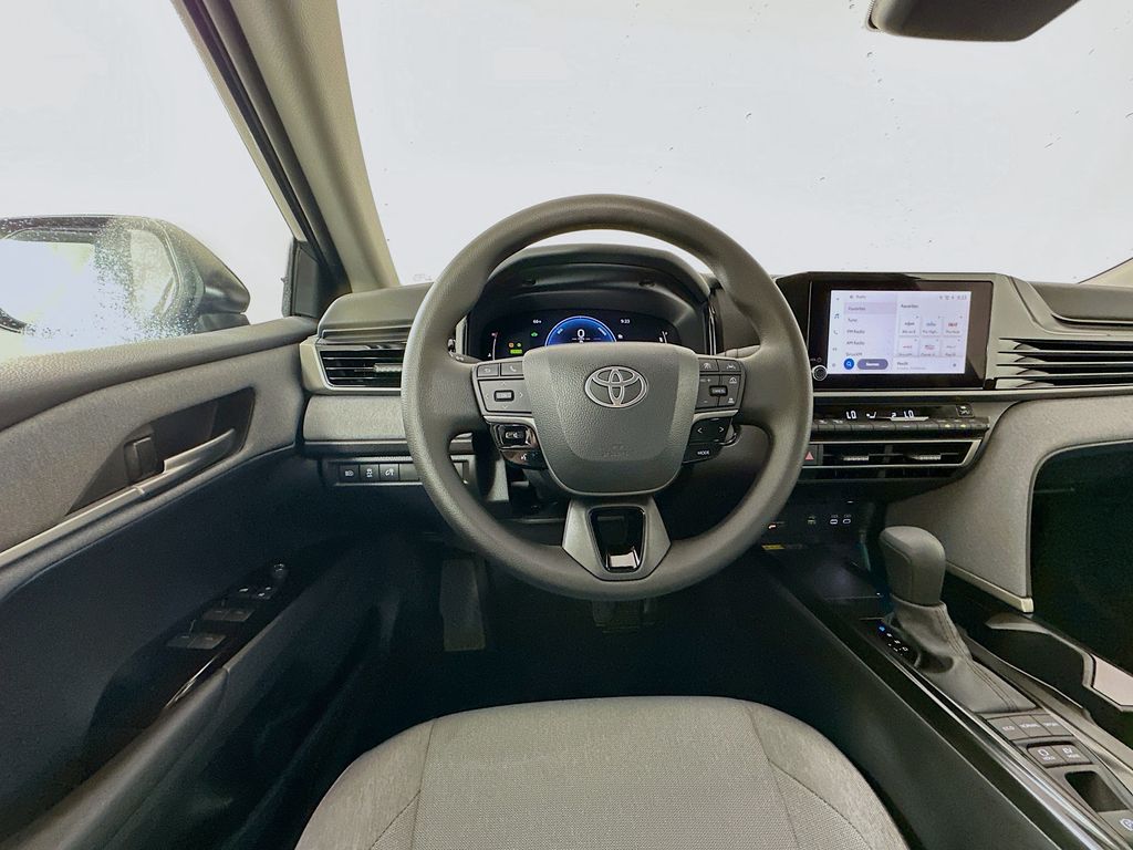 Thumbnail: 2025 Toyota Camry - 21