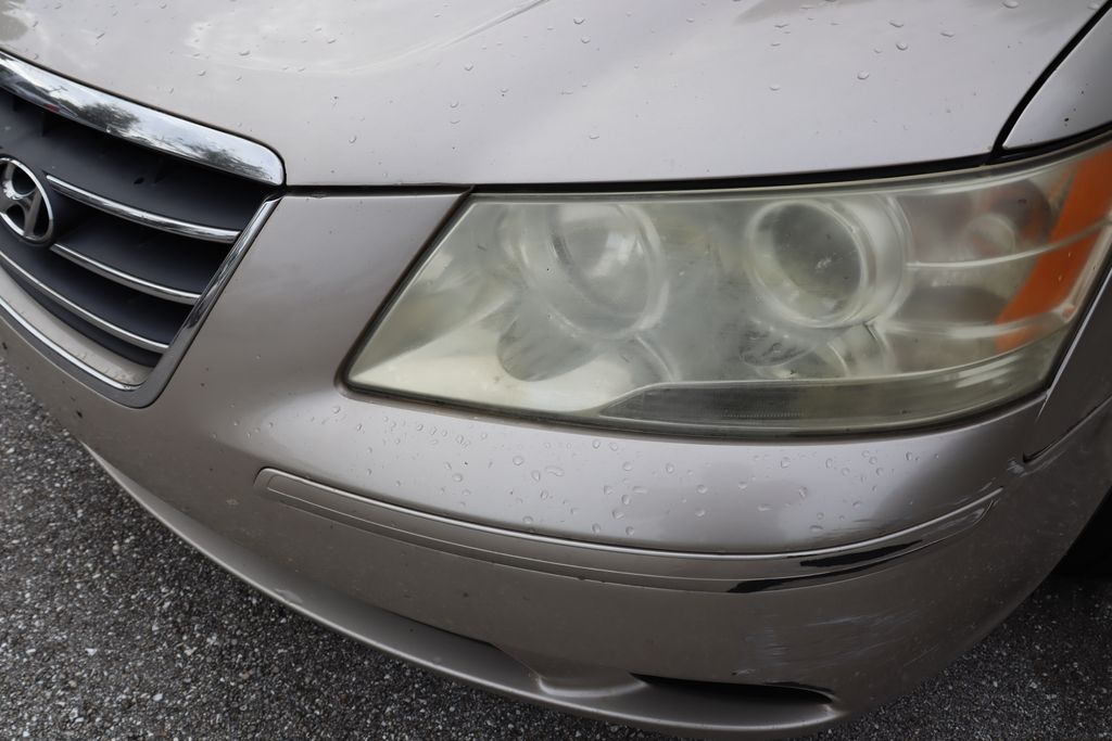 Thumbnail: 2009 Hyundai Sonata - 3