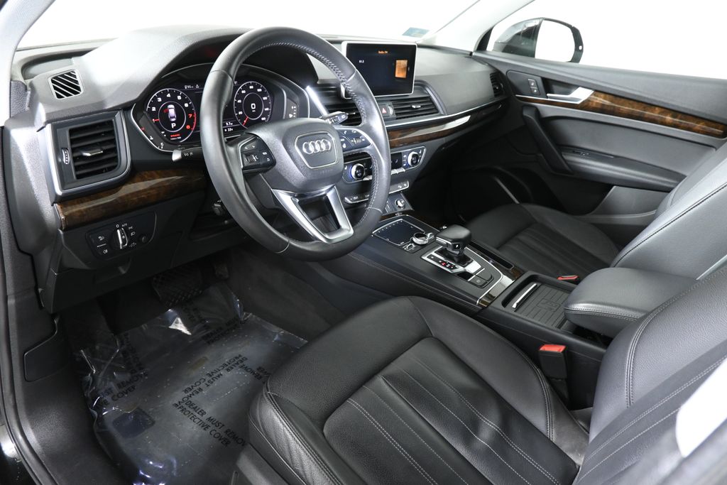 Thumbnail: 2019 Audi Q5 - 14