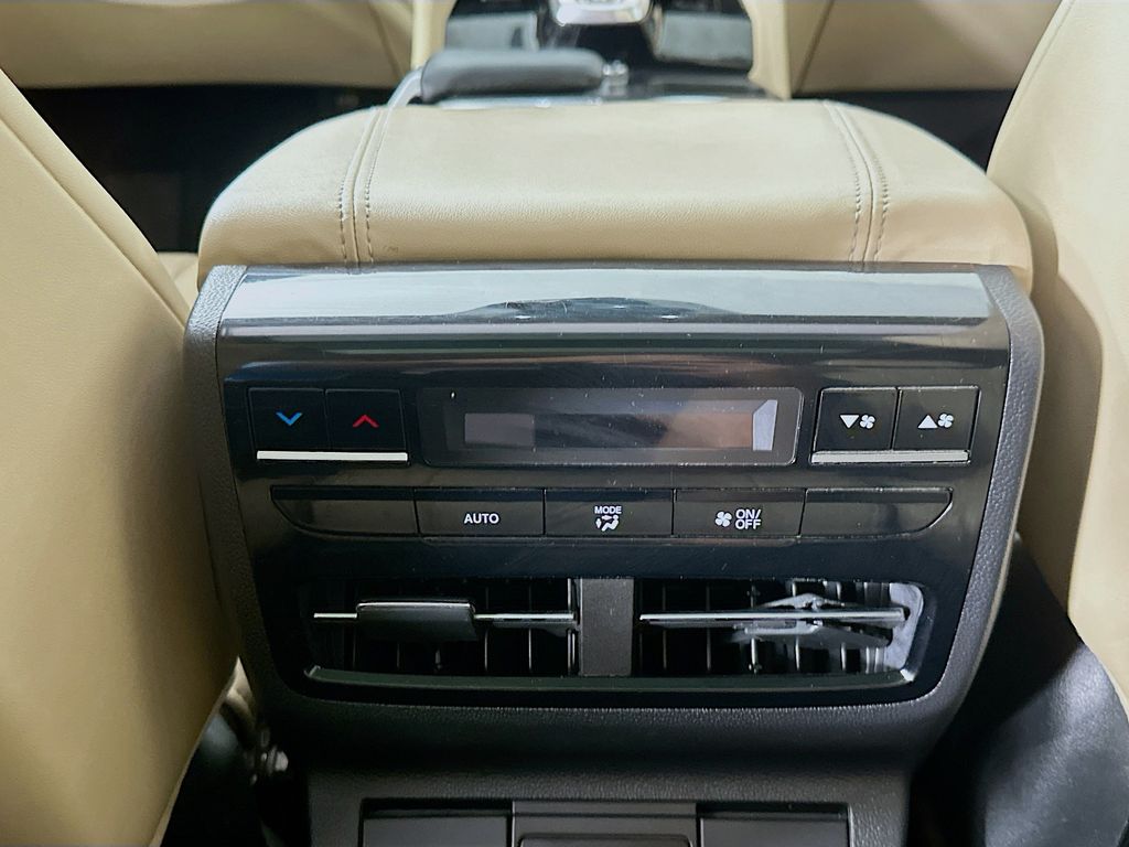 used 2023 Acura MDX car, priced at $39,299