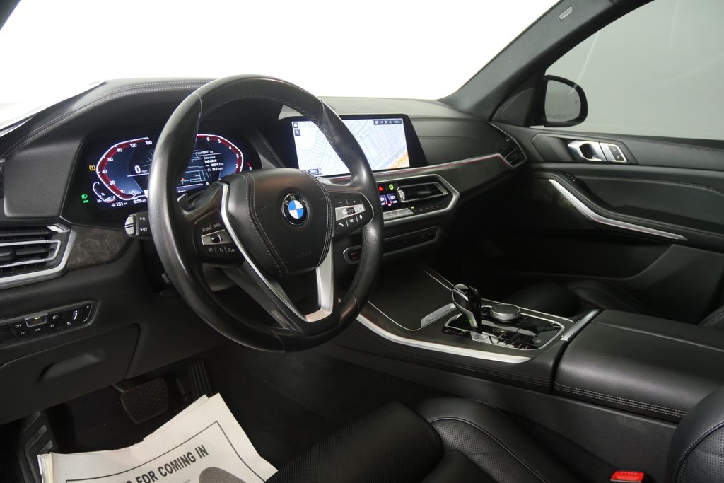 Thumbnail: 2023 BMW X5 - 13