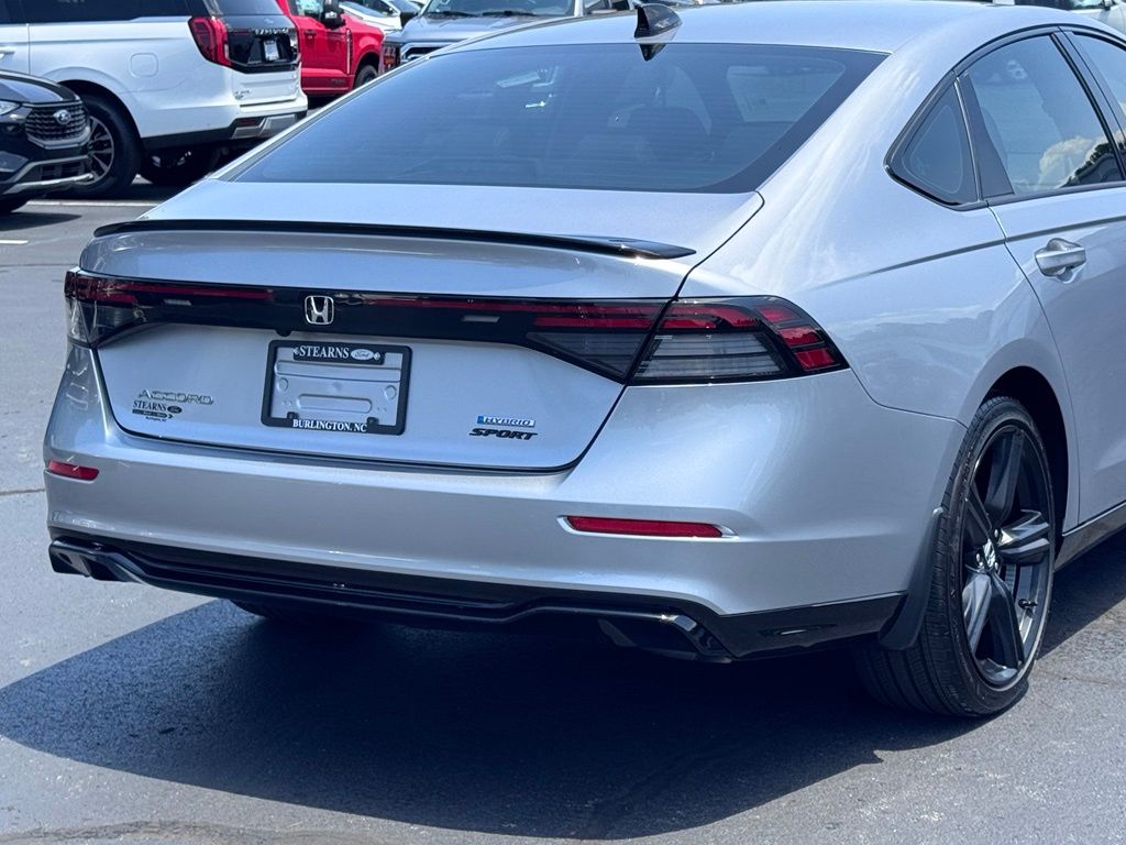 HondaAccord Hybrid38