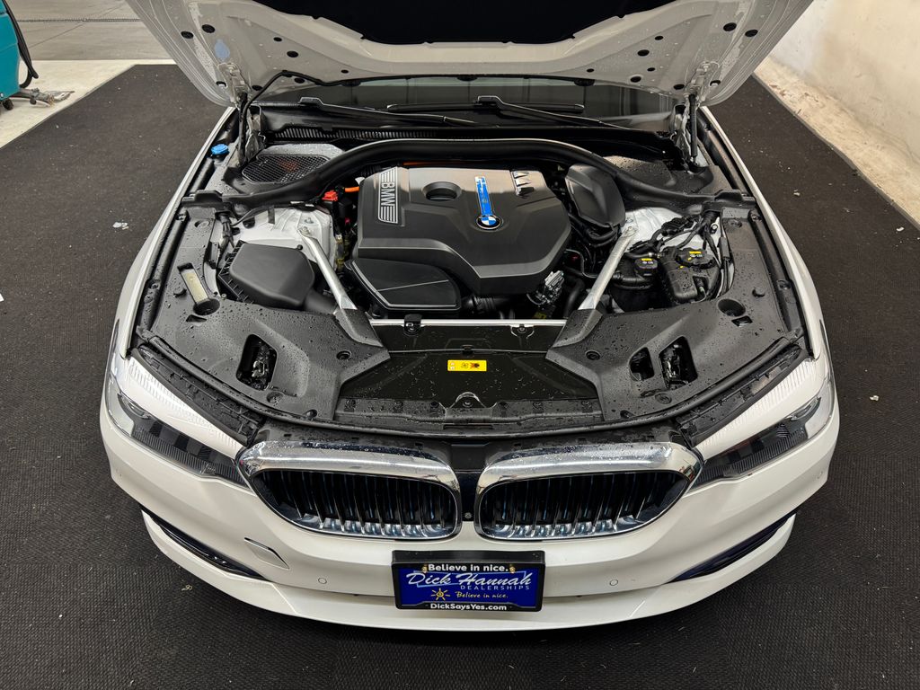 2019 BMW 5 Series 530e iPerformance