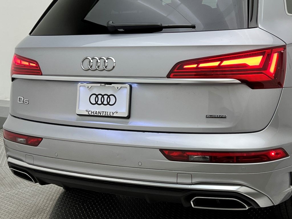 Thumbnail: 2023 Audi Q5 - 7