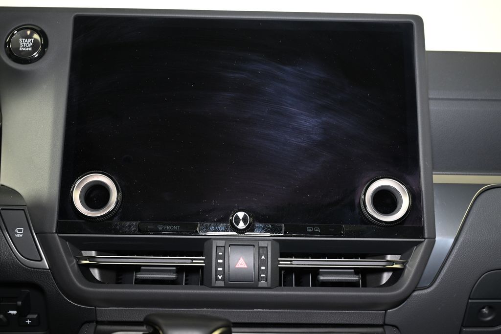 Thumbnail: 2025 Lexus GX - 18