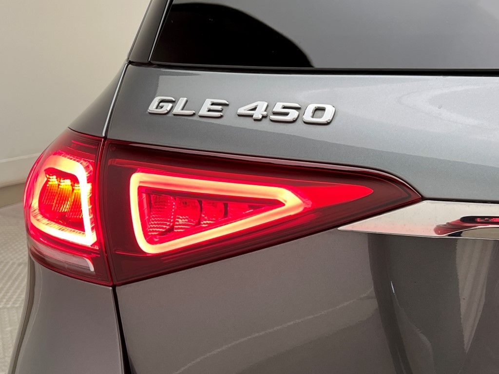 Thumbnail: 2023 Mercedes-Benz GLE - 8