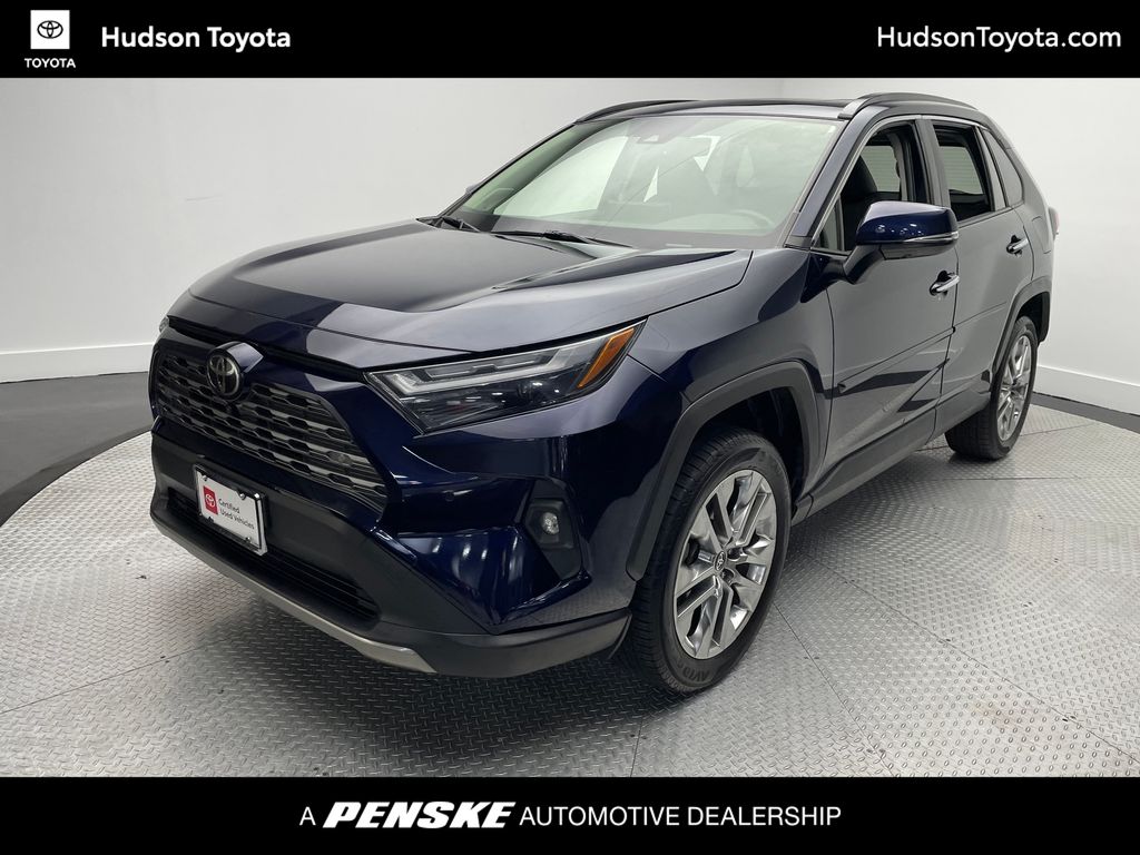 Thumbnail: 2022 Toyota RAV4 - 1