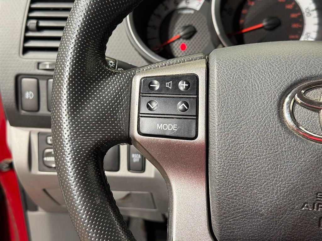 Thumbnail: 2012 Toyota Tacoma - 21