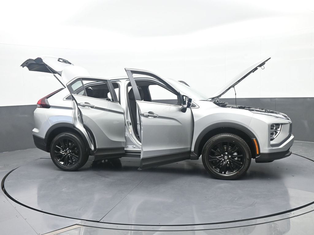 New 2026 Silver Mitsubishi LE image 68