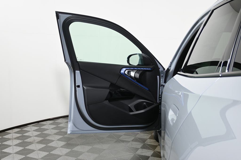 Thumbnail: 2026 BMW X3 - 28