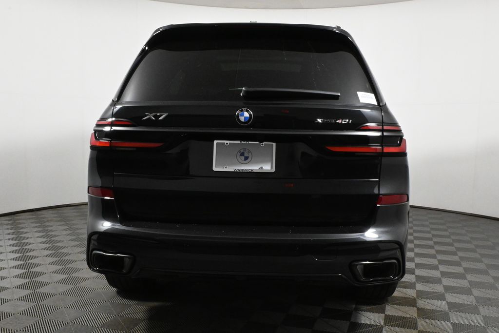 2025 BMW X7 xDrive40i 6