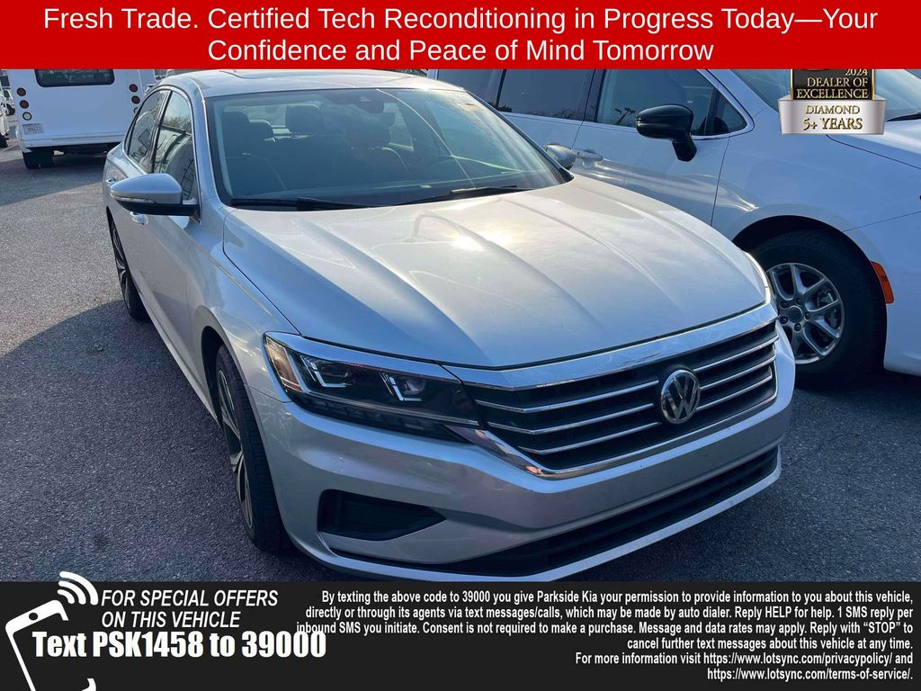 2021 Volkswagen Passat 2.0T SE FWD