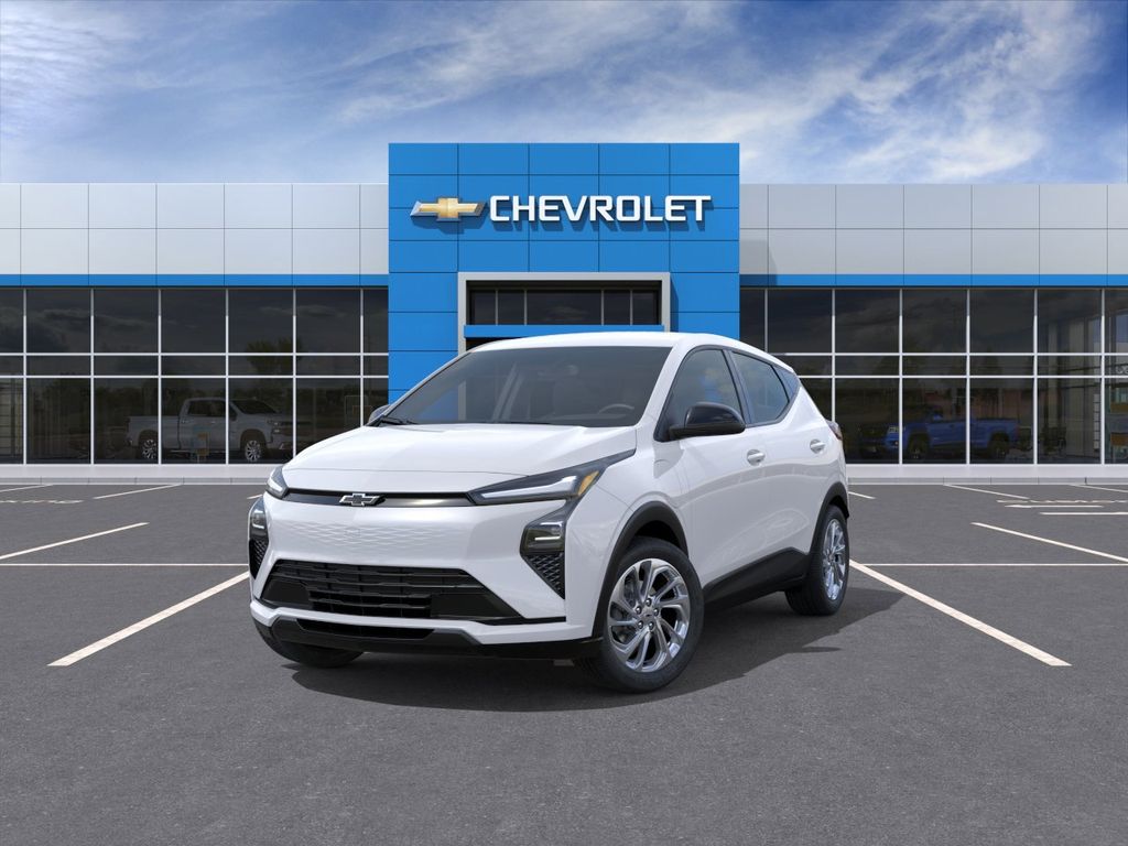 2027 Chevrolet Bolt EV — photo 8
