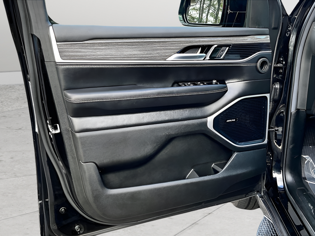 Used 2022 Jeep Wagoneer Series III 4D Sport Utility