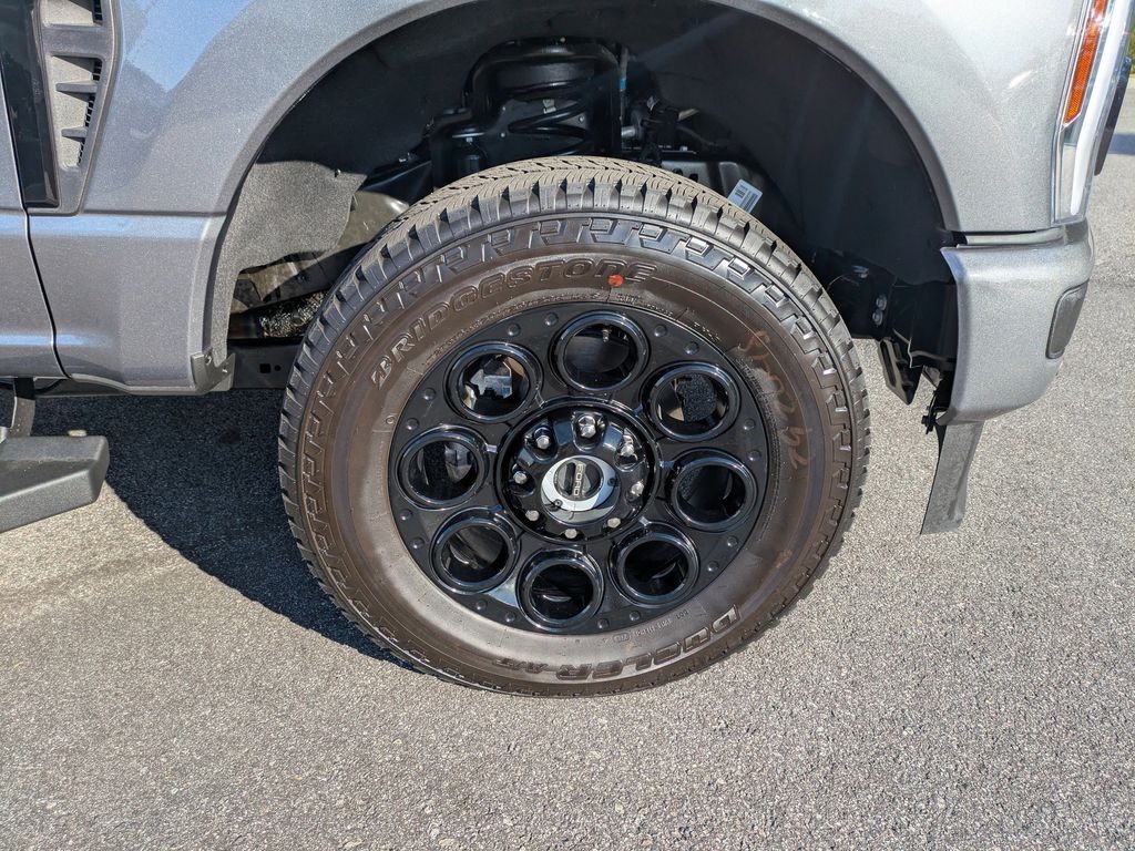 2025 Ford F-250 LARIAT