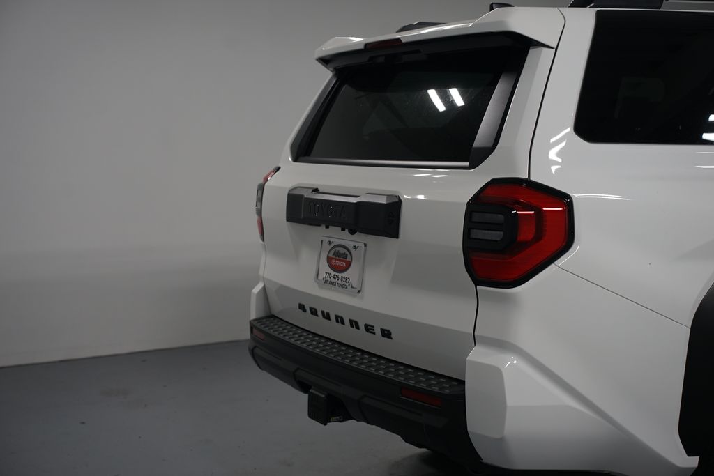 Thumbnail: 2025 Toyota 4Runner - 9