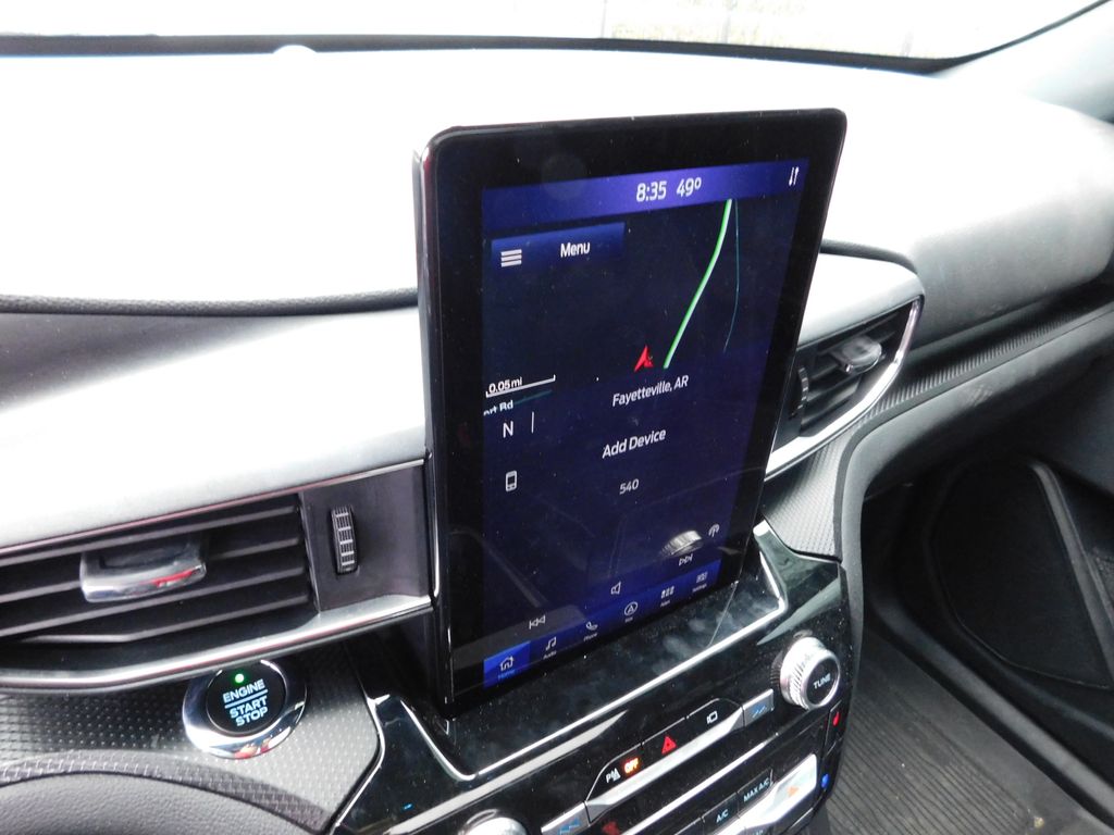 Thumbnail: 2021 Ford Explorer - 9