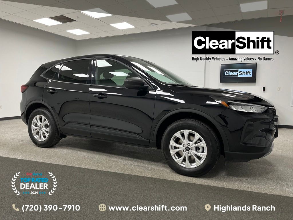 Black Metallic 2025 Ford Escape SUV / Crossover All-Wheel Drive 8-Speed Automatic