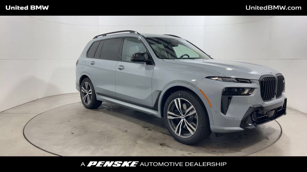 Thumbnail: 2026 BMW X7 - 2