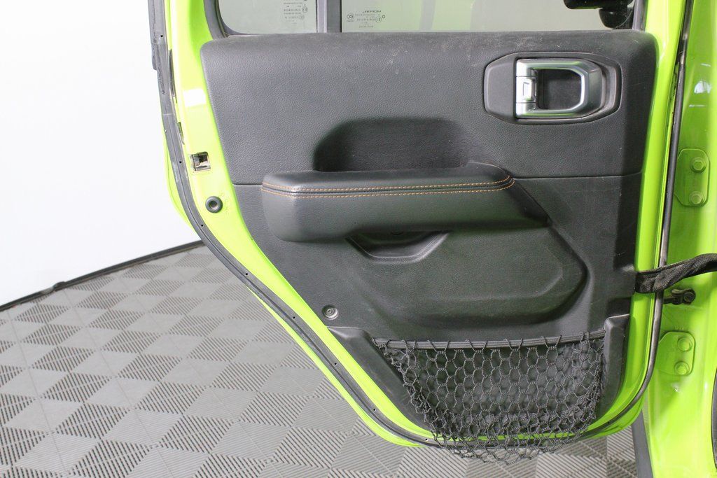 Thumbnail: 2021 Jeep Gladiator - 13