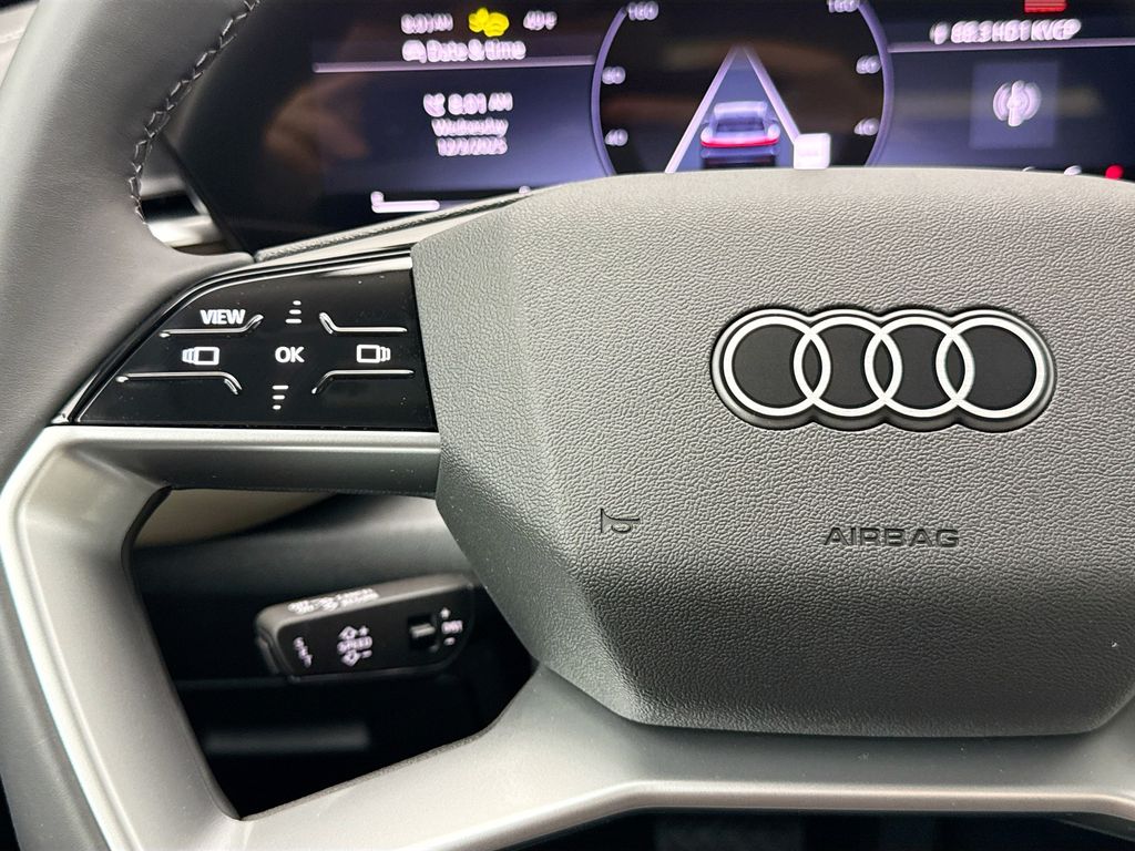 Thumbnail: 2025 Audi Q5 - 12