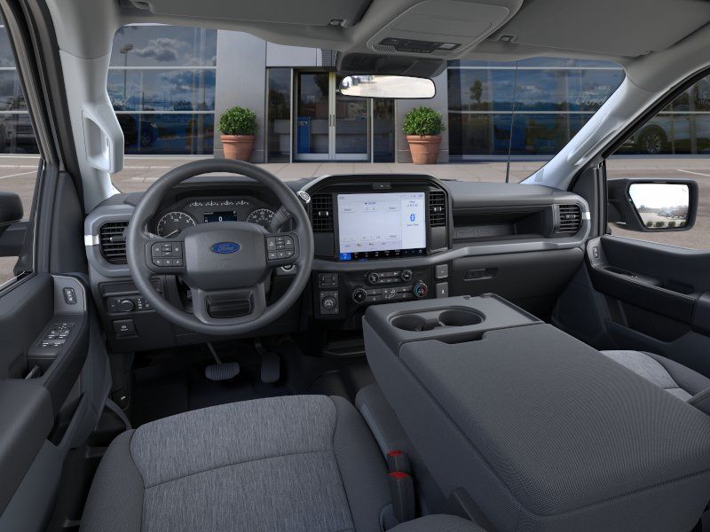 New 2026 Oxford White Ford XL image 9