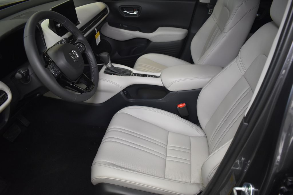 2025 Honda HR-V EX-L 19