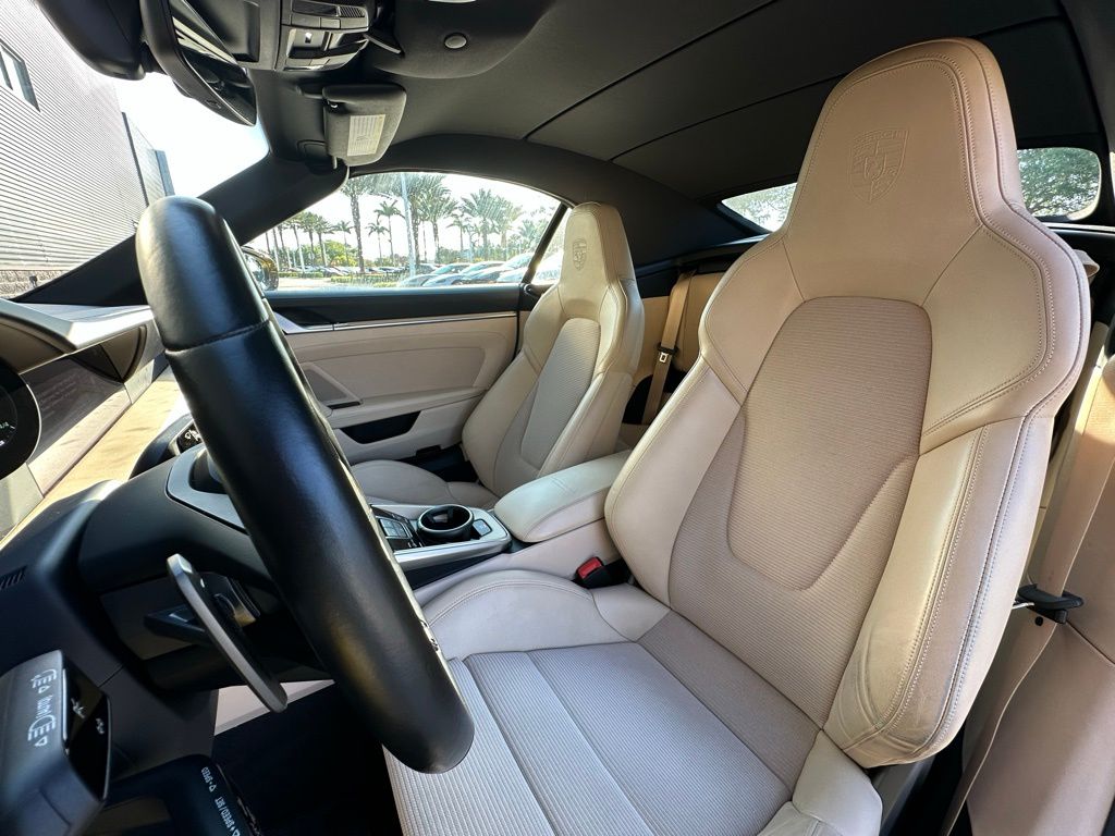 2023 Porsche 911 Turbo S 5