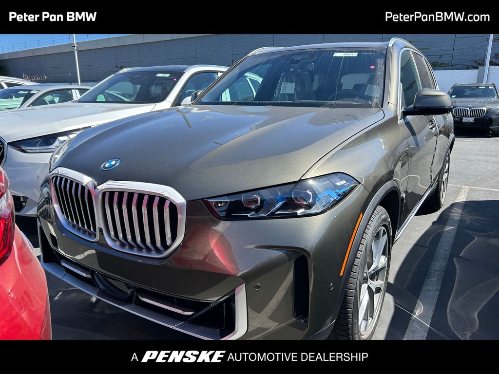 Thumbnail: 2026 BMW X5 - 1