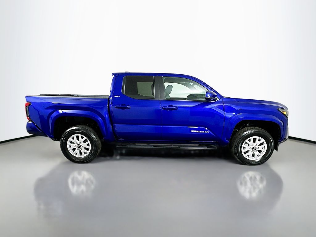 Thumbnail: 2025 Toyota Tacoma - 4