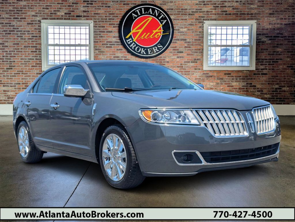 Gray 2010 Lincoln MKZ Sedan Front-Wheel Drive 6-Speed Automatic