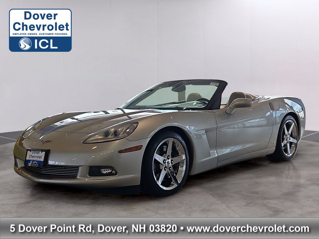 Machine Silver Metallic 2007 Chevrolet Corvette Convertible Rear-Wheel Drive 6-Speed Automatic