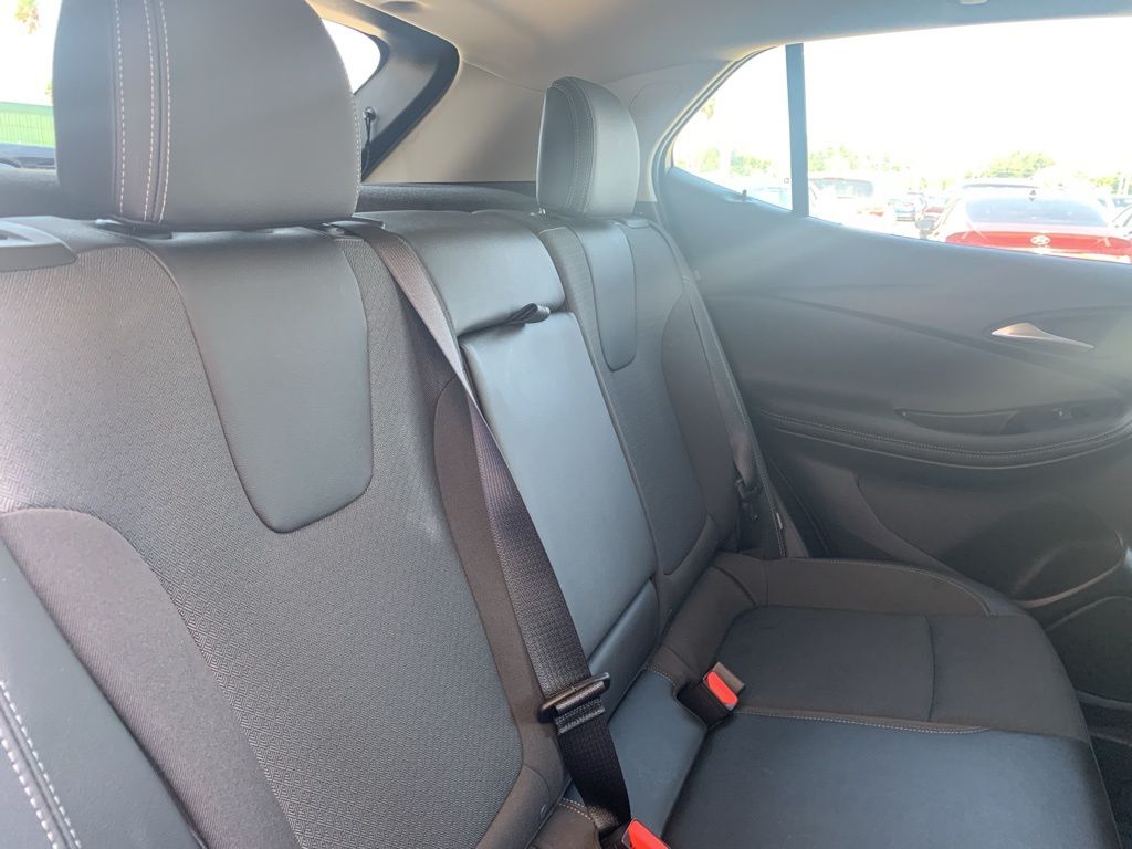 2023 Buick Encore GX Select 18