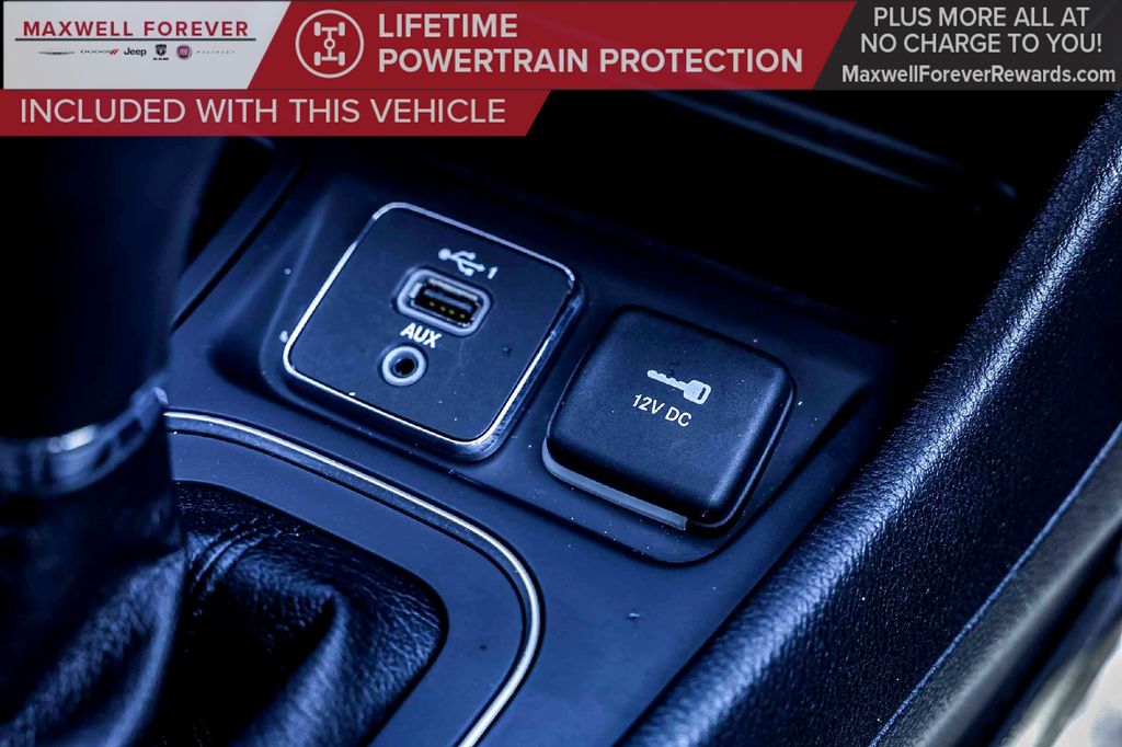 Used Car 2020 Jeep Cherokee  Latitude Plus For Sale Under $20,000 In Taylor, Texas