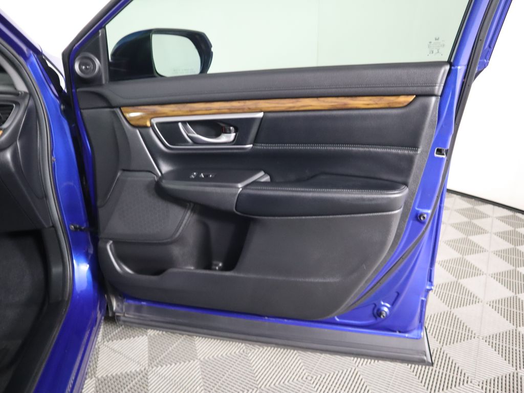 2022 Honda CR-V Touring 25