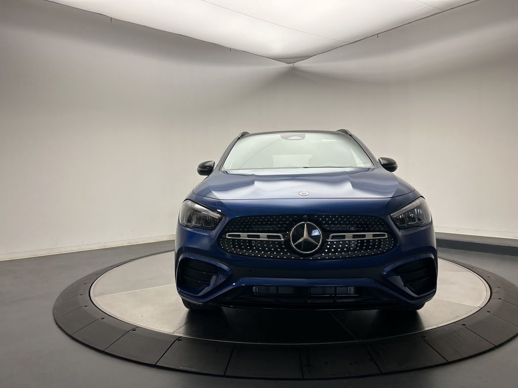Thumbnail: 2025 Mercedes-Benz GLA - 2