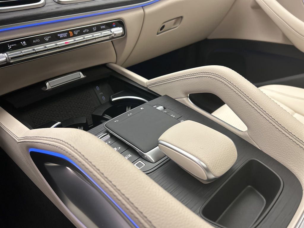 Thumbnail: 2026 Mercedes-Benz GLE - 20