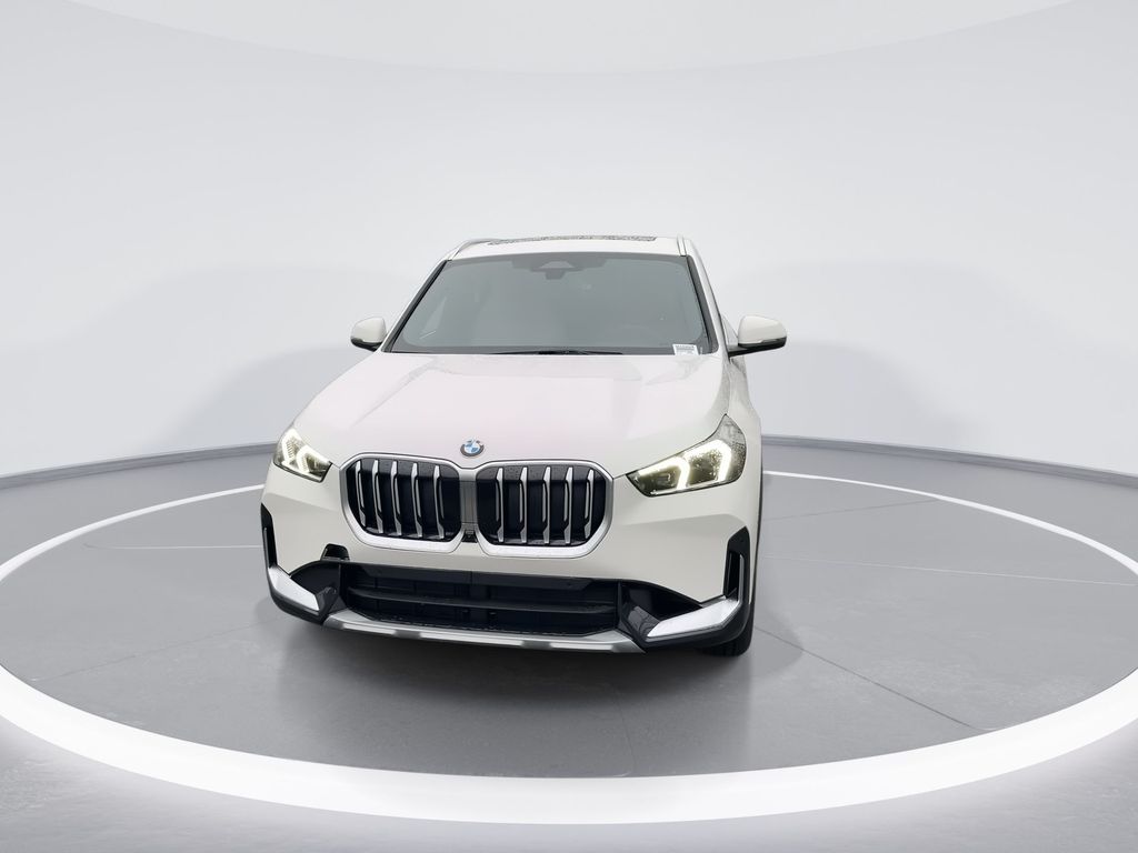 2025 BMW X1 xDrive28i 3