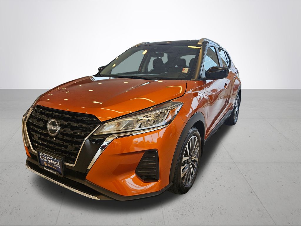 2024 Nissan Kicks SV photo 2